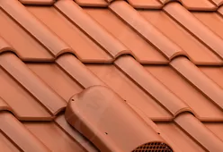 Кровельный аэратор Tile для цементно-песчаной черепицы-1